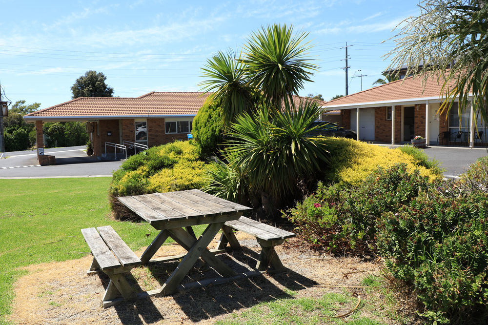 Quays Motel San Remo Exterior photo